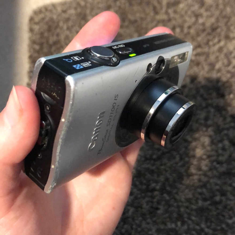 Canon PowerShot SD1100 IS